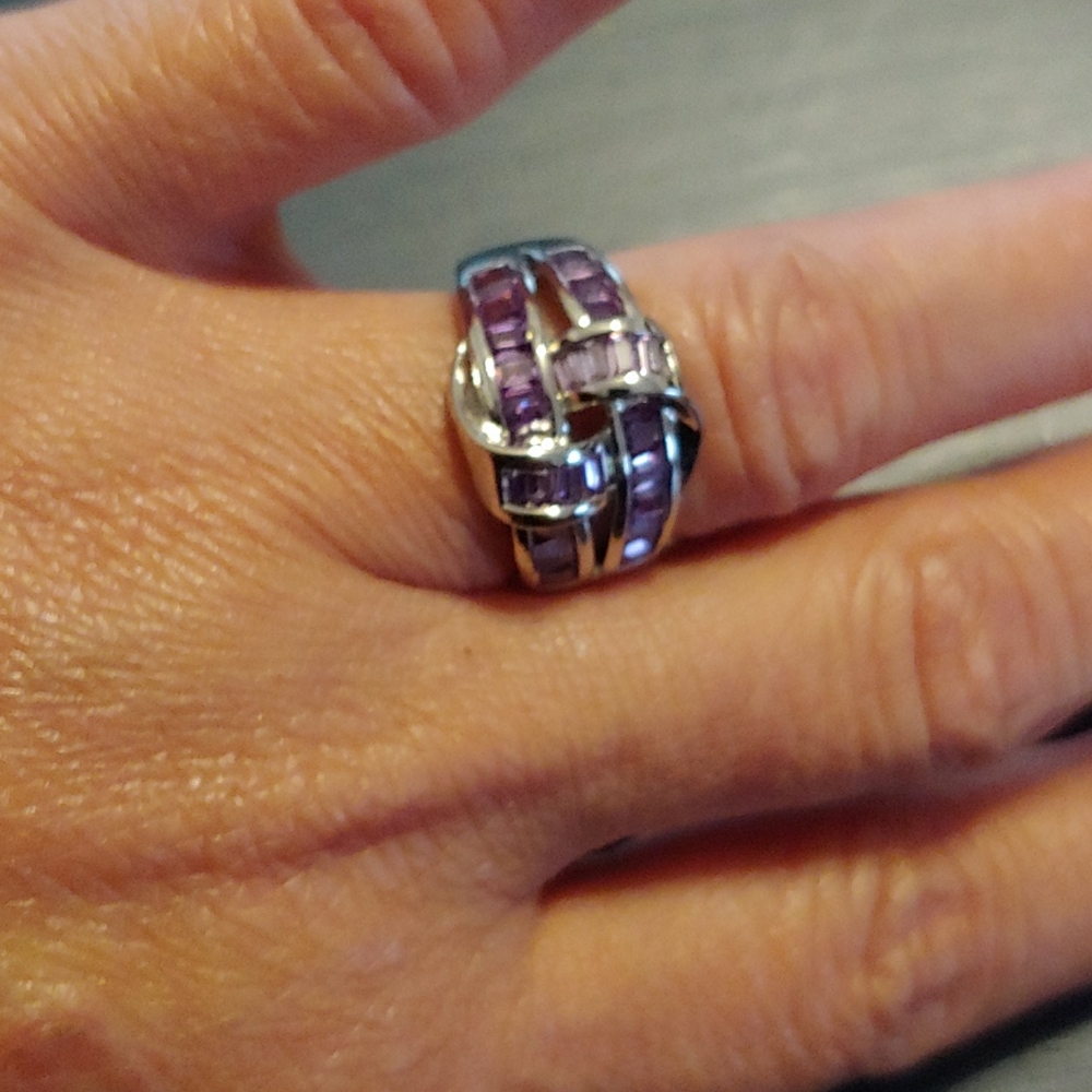 Size 6 925 Silver Sterling Amethyst Ring